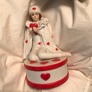 Vintage Heart Harlequin/Pierrot Music Box